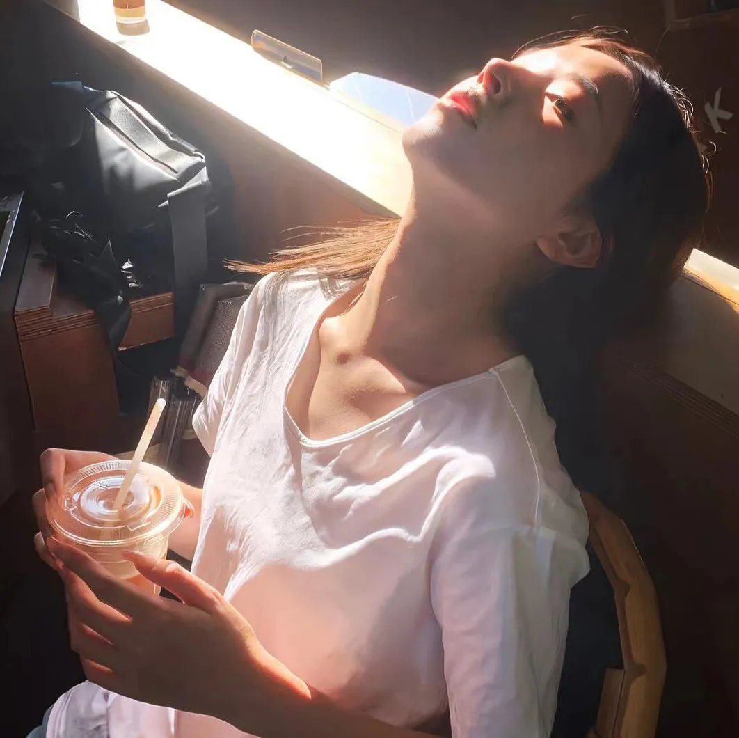 畸人艳迹